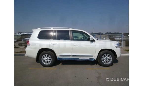 Buy Import Toyota Land Cruiser White Car in Import - Dubai in Bomi County Buy Import Toyota Land Cruiser White Car in Import - Dubai in Bomi County
