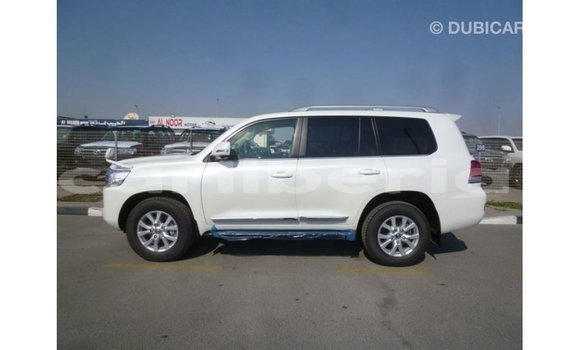 Buy Import Toyota Land Cruiser White Car in Import - Dubai in Bomi County Buy Import Toyota Land Cruiser White Car in Import - Dubai in Bomi County