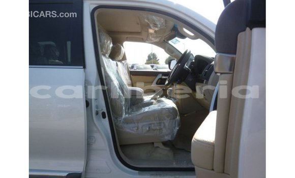 Buy Import Toyota Land Cruiser White Car in Import - Dubai in Bomi County Buy Import Toyota Land Cruiser White Car in Import - Dubai in Bomi County