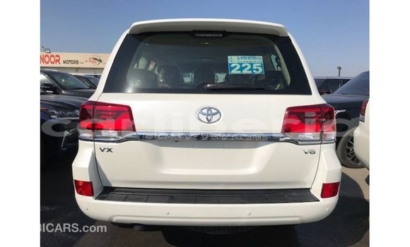Buy Import Toyota Land Cruiser White Car in Import - Dubai in Bomi County Buy Import Toyota Land Cruiser White Car in Import - Dubai in Bomi County