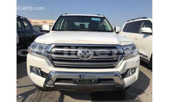 Buy Import Toyota Land Cruiser White Car in Import - Dubai in Bomi County Buy Import Toyota Land Cruiser White Car in Import - Dubai in Bomi County