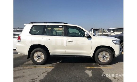 Buy Import Toyota Land Cruiser White Car in Import - Dubai in Bomi County Buy Import Toyota Land Cruiser White Car in Import - Dubai in Bomi County
