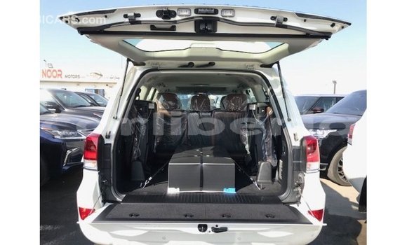 Buy Import Toyota Land Cruiser White Car in Import - Dubai in Bomi County Buy Import Toyota Land Cruiser White Car in Import - Dubai in Bomi County