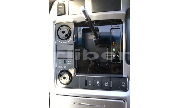 Buy Import Toyota Land Cruiser White Car in Import - Dubai in Bomi County Buy Import Toyota Land Cruiser White Car in Import - Dubai in Bomi County