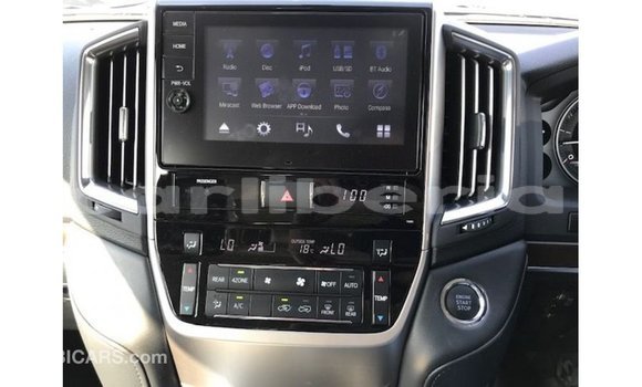 Buy Import Toyota Land Cruiser White Car in Import - Dubai in Bomi County Buy Import Toyota Land Cruiser White Car in Import - Dubai in Bomi County