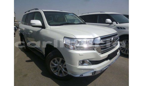 Buy Import Toyota Land Cruiser White Car in Import - Dubai in Bomi County Buy Import Toyota Land Cruiser White Car in Import - Dubai in Bomi County
