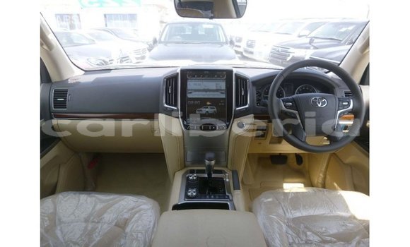 Buy Import Toyota Land Cruiser White Car in Import - Dubai in Bomi County Buy Import Toyota Land Cruiser White Car in Import - Dubai in Bomi County