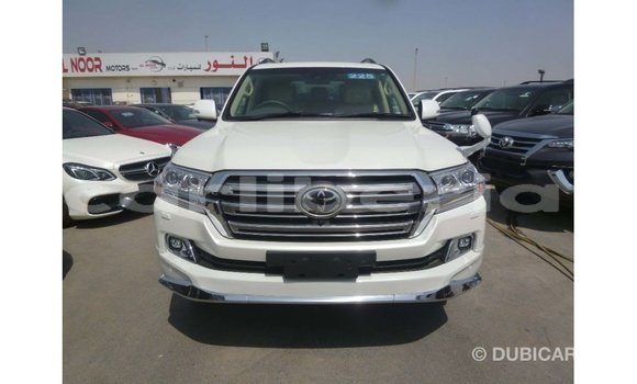 Buy Import Toyota Land Cruiser White Car in Import - Dubai in Bomi County Buy Import Toyota Land Cruiser White Car in Import - Dubai in Bomi County