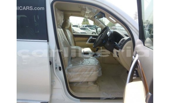 Buy Import Toyota Land Cruiser White Car in Import - Dubai in Bomi County Buy Import Toyota Land Cruiser White Car in Import - Dubai in Bomi County