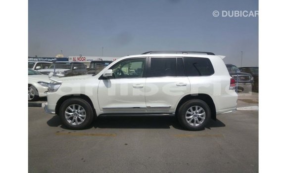 Buy Import Toyota Land Cruiser White Car in Import - Dubai in Bomi County Buy Import Toyota Land Cruiser White Car in Import - Dubai in Bomi County