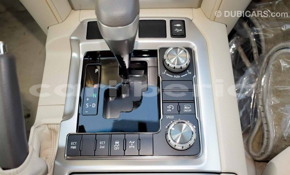 Buy Import Toyota Land Cruiser White Car in Import - Dubai in Bomi County Buy Import Toyota Land Cruiser White Car in Import - Dubai in Bomi County