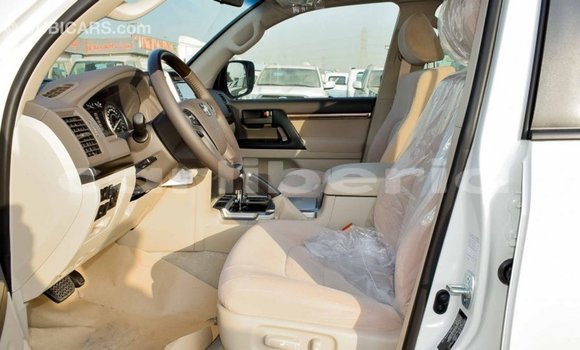 Buy Import Toyota Land Cruiser White Car in Import - Dubai in Bomi County Buy Import Toyota Land Cruiser White Car in Import - Dubai in Bomi County