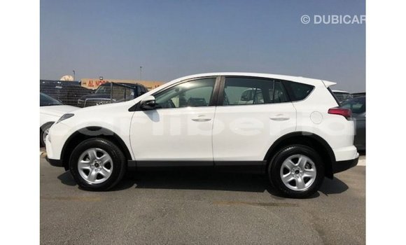 Buy Import Toyota HiAce White Truck in Import - Dubai in Bomi County Buy Import Toyota HiAce White Truck in Import - Dubai in Bomi County