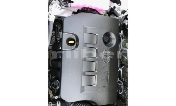 Buy Import Toyota HiAce White Truck in Import - Dubai in Bomi County Buy Import Toyota HiAce White Truck in Import - Dubai in Bomi County