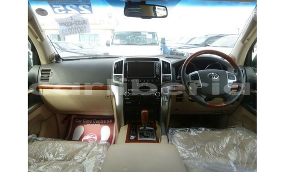 Buy Import Toyota Land Cruiser White Car in Import - Dubai in Bomi County Buy Import Toyota Land Cruiser White Car in Import - Dubai in Bomi County