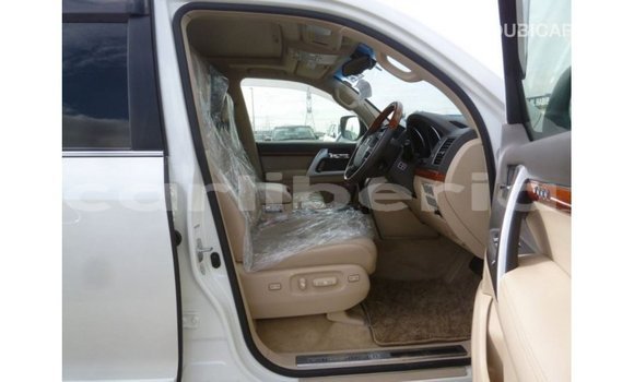 Buy Import Toyota Land Cruiser White Car in Import - Dubai in Bomi County Buy Import Toyota Land Cruiser White Car in Import - Dubai in Bomi County