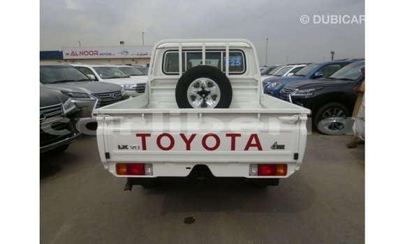Buy Import Toyota Land Cruiser White Car in Import - Dubai in Bomi County Buy Import Toyota Land Cruiser White Car in Import - Dubai in Bomi County