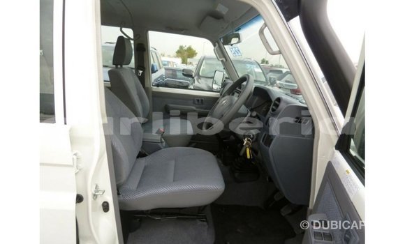 Buy Import Toyota Land Cruiser White Car in Import - Dubai in Bomi County Buy Import Toyota Land Cruiser White Car in Import - Dubai in Bomi County