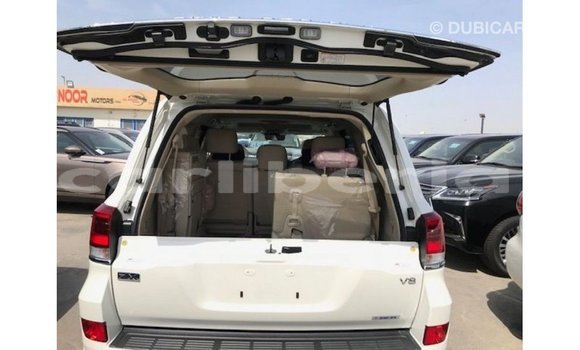 Buy Import Toyota Land Cruiser White Car in Import - Dubai in Bomi County Buy Import Toyota Land Cruiser White Car in Import - Dubai in Bomi County