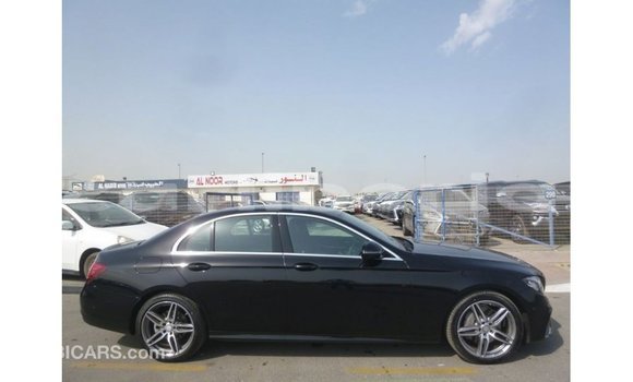 Buy Import Mercedes-Benz 190 Black Car in Import - Dubai in Bomi County Buy Import Mercedes-Benz 190 Black Car in Import - Dubai in Bomi County