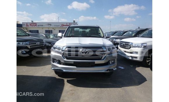 Buy Import Toyota Land Cruiser Other Car in Import - Dubai in Bomi County Buy Import Toyota Land Cruiser Other Car in Import - Dubai in Bomi County