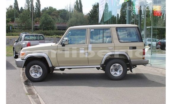 Buy Import Toyota Land Cruiser Beige Car in Import - Dubai in Bomi County Buy Import Toyota Land Cruiser Beige Car in Import - Dubai in Bomi County