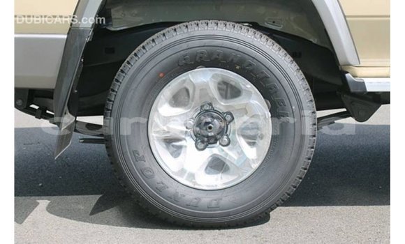 Buy Import Toyota Land Cruiser Beige Car in Import - Dubai in Bomi County Buy Import Toyota Land Cruiser Beige Car in Import - Dubai in Bomi County