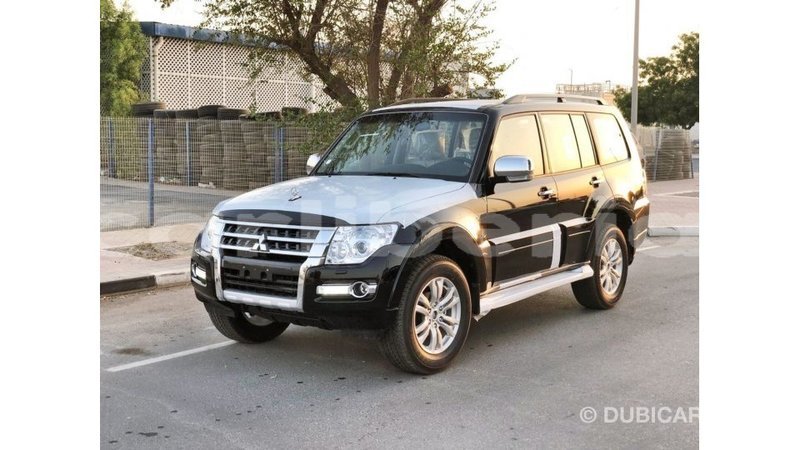 Big with watermark mitsubishi pajero bomi county import dubai 2539