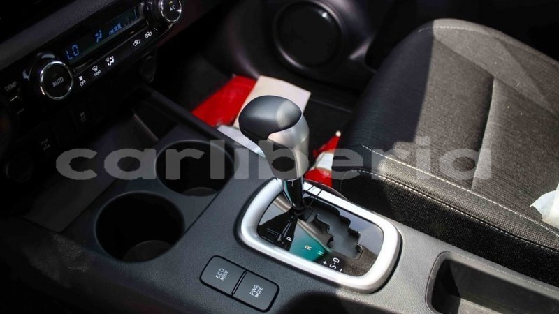 Big with watermark toyota hilux bomi county import dubai 2550