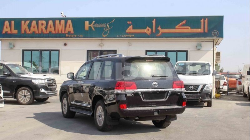 Big with watermark toyota land cruiser bomi county import dubai 2562