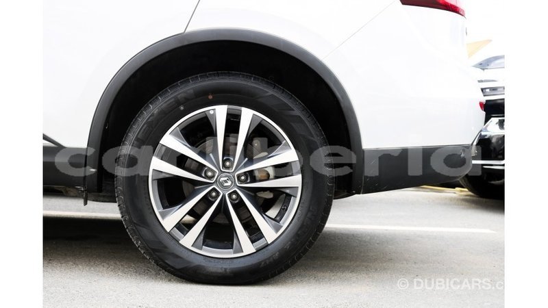 Big with watermark renault 4 bomi county import dubai 2565