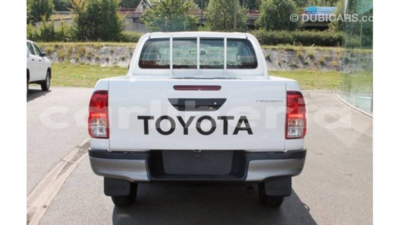 Big with watermark toyota hilux bomi county import dubai 2567