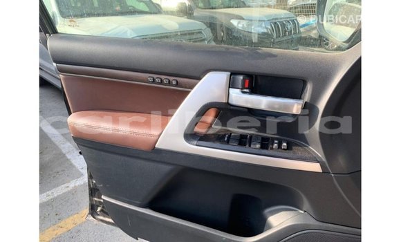 Buy Import Toyota Land Cruiser Black Car in Import - Dubai in Bomi County Buy Import Toyota Land Cruiser Black Car in Import - Dubai in Bomi County