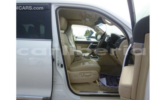 Buy Import Toyota Land Cruiser White Car in Import - Dubai in Bomi County Buy Import Toyota Land Cruiser White Car in Import - Dubai in Bomi County