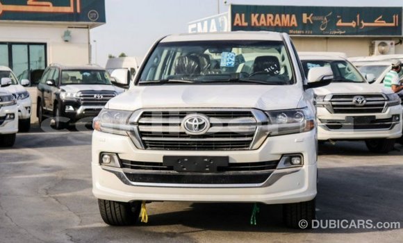Buy Import Toyota Land Cruiser White Car in Import - Dubai in Bomi County Buy Import Toyota Land Cruiser White Car in Import - Dubai in Bomi County