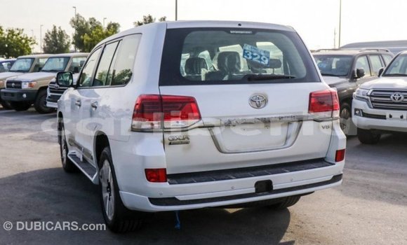 Buy Import Toyota Land Cruiser White Car in Import - Dubai in Bomi County Buy Import Toyota Land Cruiser White Car in Import - Dubai in Bomi County