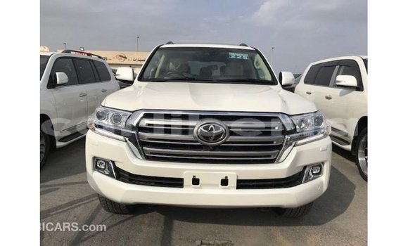 Buy Import Toyota Land Cruiser White Car in Import - Dubai in Bomi County Buy Import Toyota Land Cruiser White Car in Import - Dubai in Bomi County