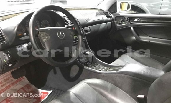 Buy Import Mercedes-Benz 190 (W201) Other Car in Import - Dubai in Bomi County Buy Import Mercedes-Benz 190 (W201) Other Car in Import - Dubai in Bomi County
