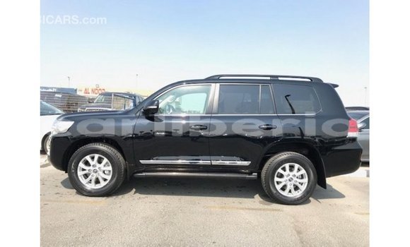 Buy Import Toyota Land Cruiser Black Car in Import - Dubai in Bomi County Buy Import Toyota Land Cruiser Black Car in Import - Dubai in Bomi County