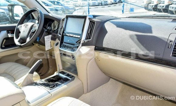 Buy Import Toyota Land Cruiser White Car in Import - Dubai in Bomi County Buy Import Toyota Land Cruiser White Car in Import - Dubai in Bomi County