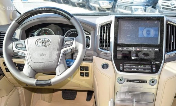 Buy Import Toyota Land Cruiser White Car in Import - Dubai in Bomi County Buy Import Toyota Land Cruiser White Car in Import - Dubai in Bomi County