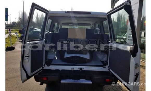 Buy Import Toyota Land Cruiser White Car in Import - Dubai in Bomi County Buy Import Toyota Land Cruiser White Car in Import - Dubai in Bomi County