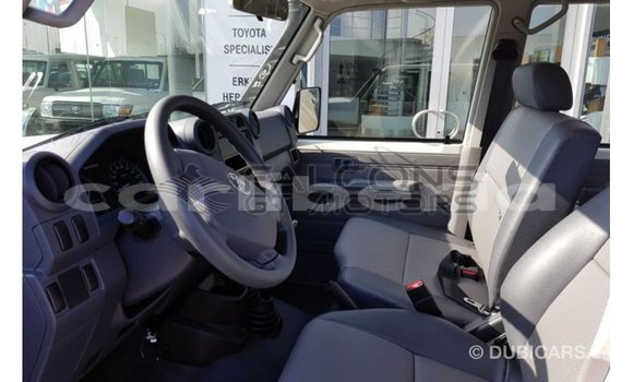 Buy Import Toyota Land Cruiser White Car in Import - Dubai in Bomi County Buy Import Toyota Land Cruiser White Car in Import - Dubai in Bomi County