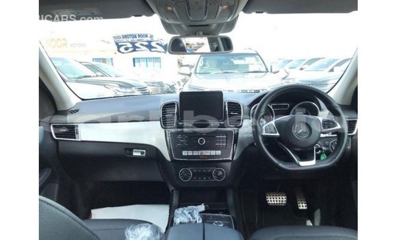 Acheter Import Voiture Mercedes-Benz 250 Autre à Import - Dubai, Comté de Bomi Acheter Import Voiture Mercedes-Benz 250 Autre à Import - Dubai, Comté de Bomi