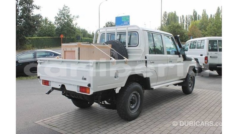 Big with watermark toyota land cruiser bomi county import dubai 2628