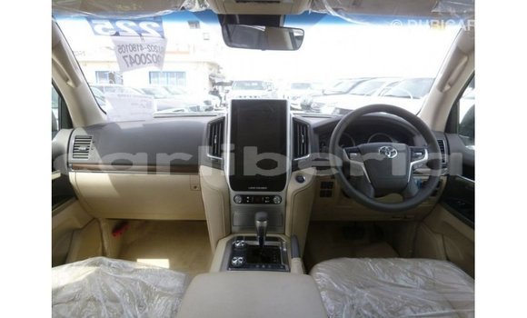 Buy Import Toyota Land Cruiser White Car in Import - Dubai in Bomi County Buy Import Toyota Land Cruiser White Car in Import - Dubai in Bomi County