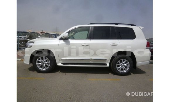 Buy Import Toyota Land Cruiser White Car in Import - Dubai in Bomi County Buy Import Toyota Land Cruiser White Car in Import - Dubai in Bomi County
