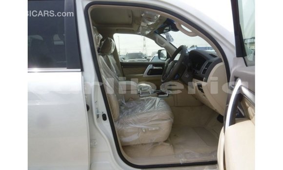Buy Import Toyota Land Cruiser White Car in Import - Dubai in Bomi County Buy Import Toyota Land Cruiser White Car in Import - Dubai in Bomi County