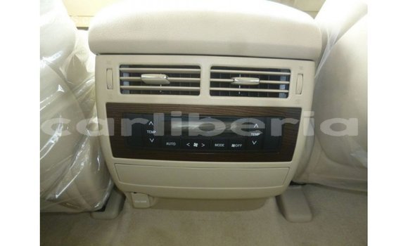 Buy Import Toyota Land Cruiser White Car in Import - Dubai in Bomi County Buy Import Toyota Land Cruiser White Car in Import - Dubai in Bomi County
