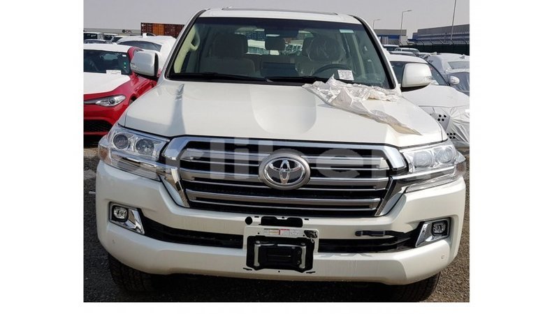 Big with watermark toyota land cruiser bomi county import dubai 2630